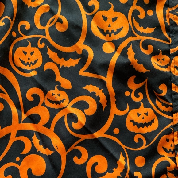 Halloween Shirt for Men Pumpkins Skeleton Short Sleeve Button Down - Picture 5 of 9